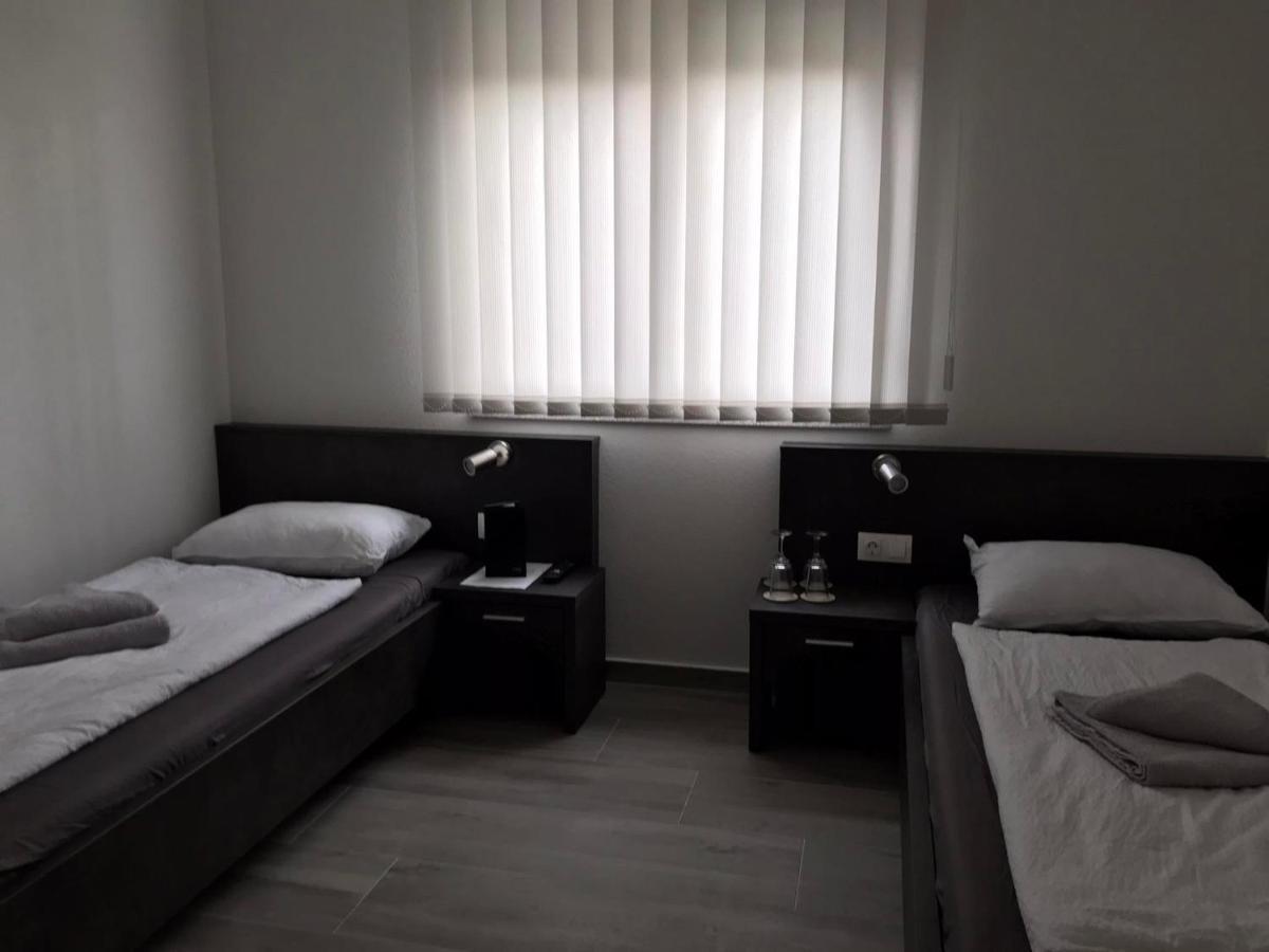 Gold Apartmani Kozarac المظهر الخارجي الصورة