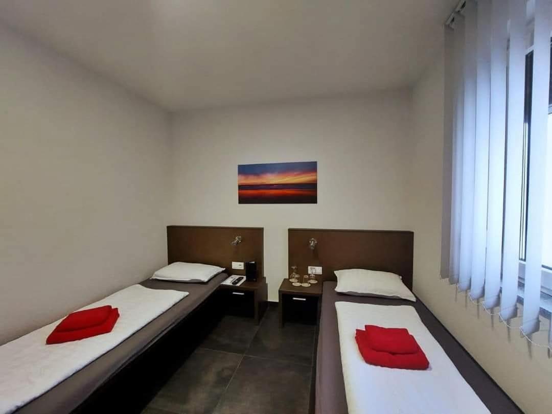 Gold Apartmani Kozarac المظهر الخارجي الصورة
